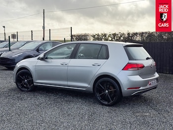 Used Volkswagen Golf 2018 for sale - 76260762: Photo