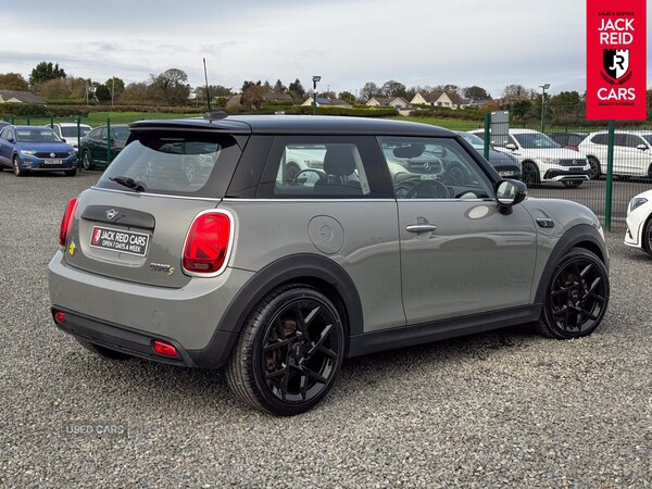 Used MINI Hatch 2021 for sale - 76240510: Photo 4