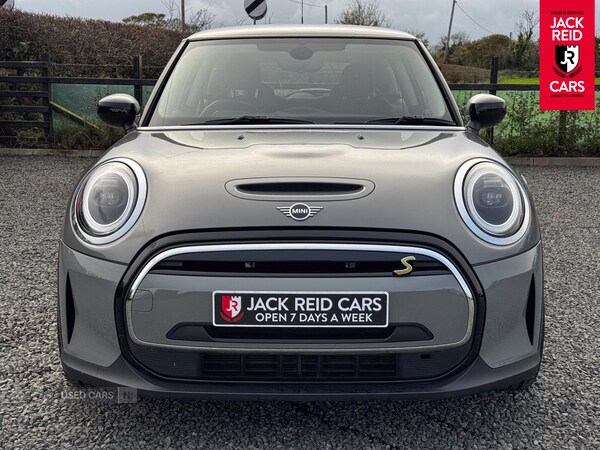 Used MINI Hatch 2021 for sale - 76240510: Photo 8