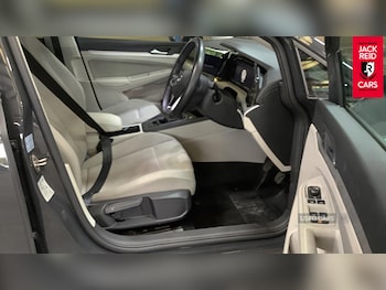 Used Volkswagen Golf 2021 for sale - 75770325: Photo