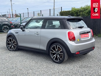 Used MINI Hatch 2023 for sale - 79159392: Photo