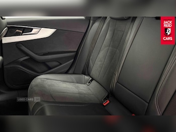 Used Audi A4 2022 for sale - 77092056: Photo