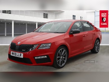 2019 - 2.0 TSI 245 vRS 5dr DSG [Black Pack]