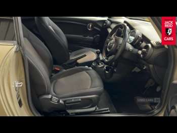 Used MINI Hatch 2018 for sale - 74909763: Photo