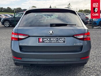 Used Skoda Superb 2017 for sale - 75782451: Photo