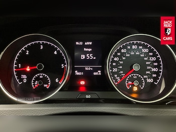 Used Volkswagen Golf 2018 for sale - 77884223: Photo