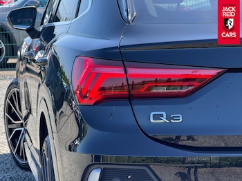Used Audi Q3 2020 for sale - 75280997: Photo