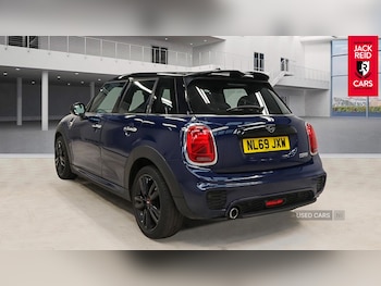 Used MINI Hatch 2019 for sale - 75942264: Photo