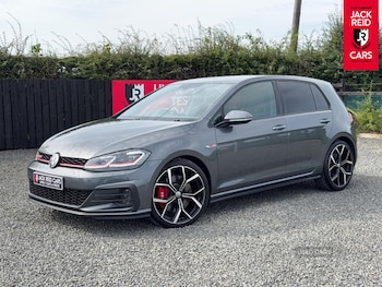 Volkswagen - Golf