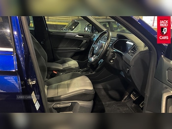 Used Volkswagen Tiguan 2017 for sale - 77469679: Photo