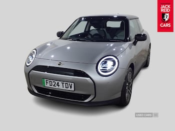 2024 - 135kW E Classic 41kWh 3dr Auto