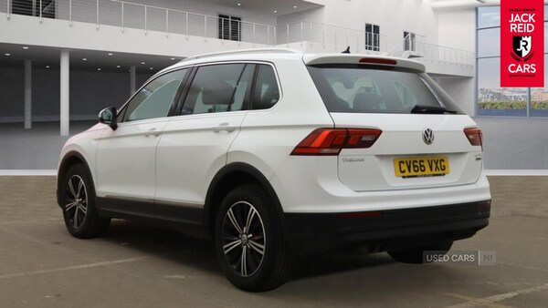 Used Volkswagen Tiguan 2016 for sale - 76073493: Photo 2