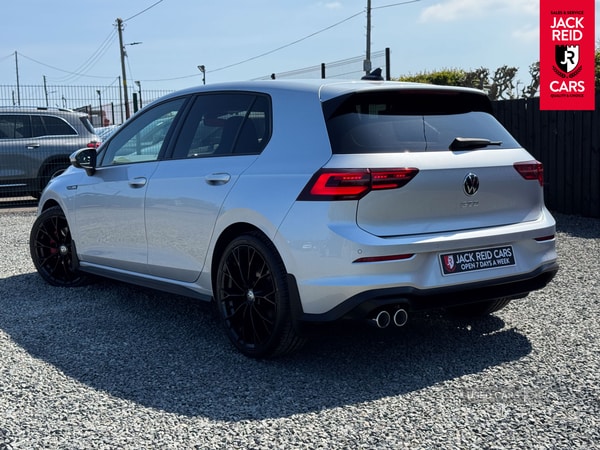 Used Volkswagen Golf 2021 for sale - 74410123: Photo 2