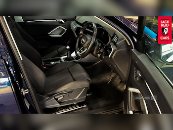 Used Audi Q3 2019 for sale - 76965925: Photo