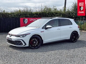 Volkswagen - Golf