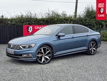 Volkswagen - Passat