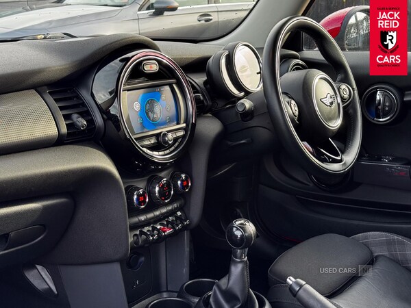 Used MINI Hatch 2018 for sale - 76359349: Photo 19