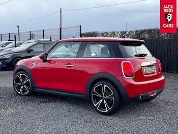 Used MINI Hatch 2018 for sale - 76359349: Photo