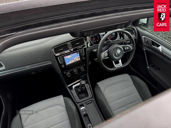 Used Volkswagen Golf 2016 for sale - 76772517: Photo 2