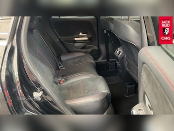 Used Mercedes-Benz GLA 2023 for sale - 78505246: Photo