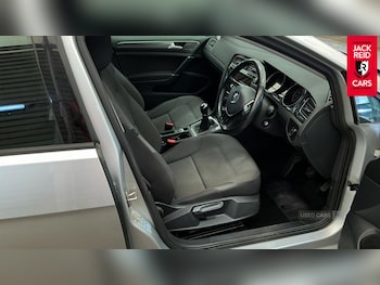 Used Volkswagen Golf 2019 for sale - 79349846: Photo
