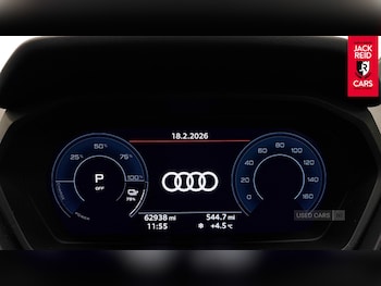 Used Audi Q4 e-tron 2023 for sale - 78232355: Photo