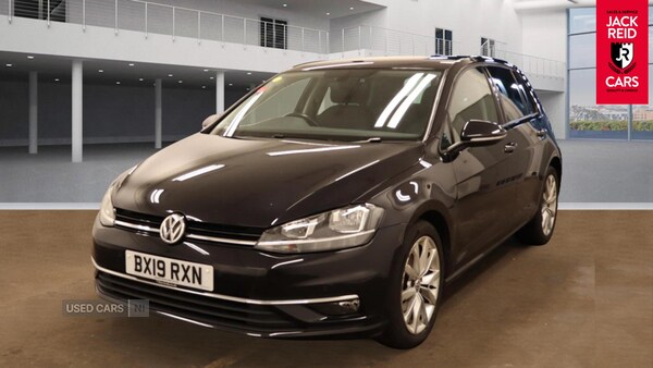 Used Volkswagen Golf 2019 for sale - 76085951: Photo 1