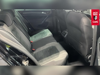 Used Volkswagen Golf 2019 for sale - 76085951: Photo 3