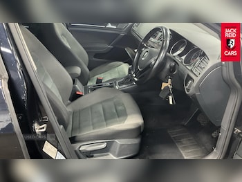 Used Volkswagen Golf 2019 for sale - 76085951: Photo 4
