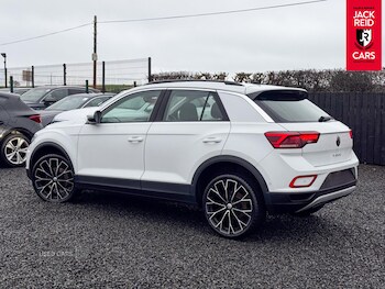 Used Volkswagen T-Roc 2022 for sale - 76887779: Photo
