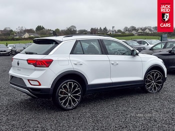 Used Volkswagen T-Roc 2022 for sale - 76887779: Photo