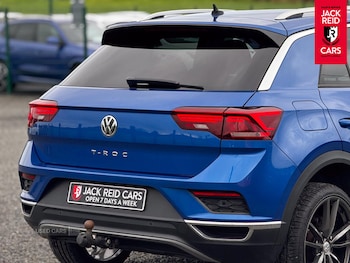 Used Volkswagen T-Roc 2018 for sale - 76419577: Photo