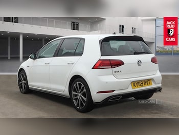 Used Volkswagen Golf 2019 for sale - 76825605: Photo