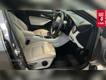 Used Mercedes-Benz A-Class 2018 for sale - 78890436: Photo