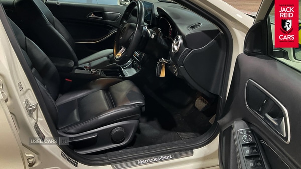 Used Mercedes-Benz A-Class 2017 for sale - 77994573: Photo 2