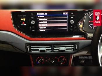 Used Volkswagen Polo 2018 for sale - 78335876: Photo