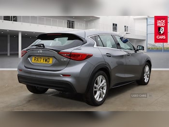 Used Infiniti Q30 2017 for sale - 76285022: Photo 3