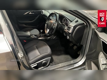 Used Infiniti Q30 2017 for sale - 76285022: Photo 4