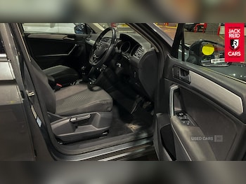 Used Volkswagen Tiguan 2018 for sale - 77412725: Photo