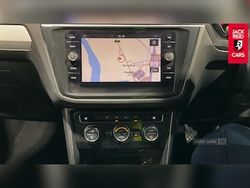 Used Volkswagen Tiguan 2018 for sale - 77412725: Photo