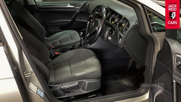 Used Volkswagen Golf 2020 for sale - 78205772: Photo 2