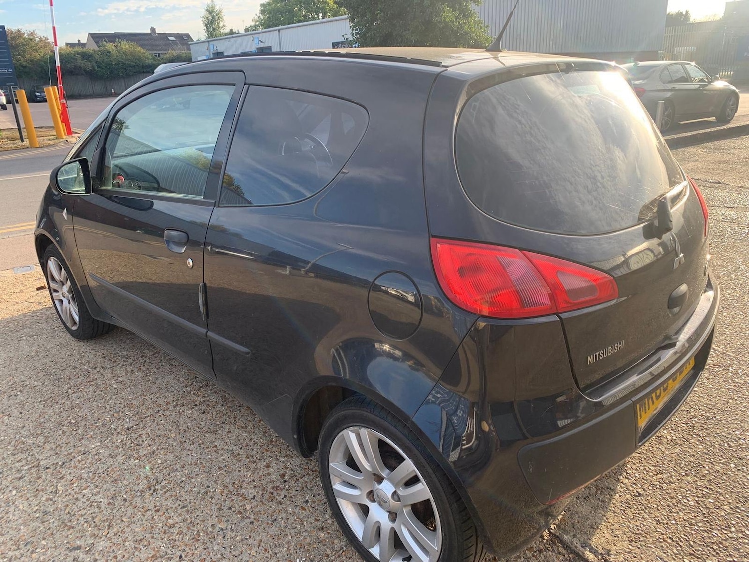 Used Mitsubishi Colt 2008 for sale - 77607668: Photo 3