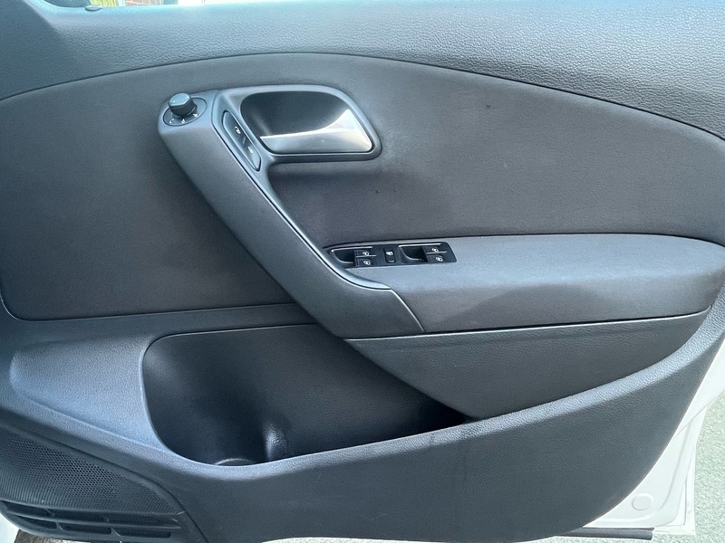 Used Volkswagen Polo 2014 for sale - 78069606: Photo 30