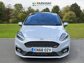 Used Ford Fiesta 2018 for sale - 78620174: Photo