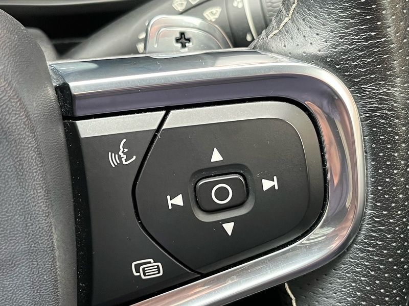 Used Volvo XC40 2018 for sale - 78069591: Photo 30