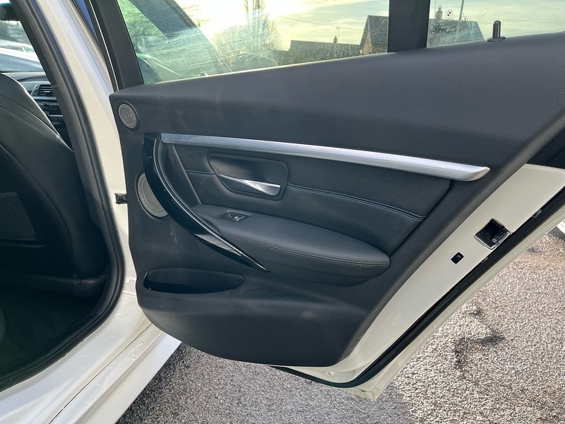 Used BMW 3 Series 2018 for sale - 78069552: Photo 28