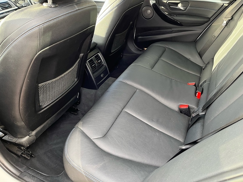 Used BMW 3 Series 2018 for sale - 78069552: Photo 32