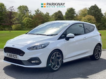 Used Ford Fiesta 2018 for sale - 79696086: Photo