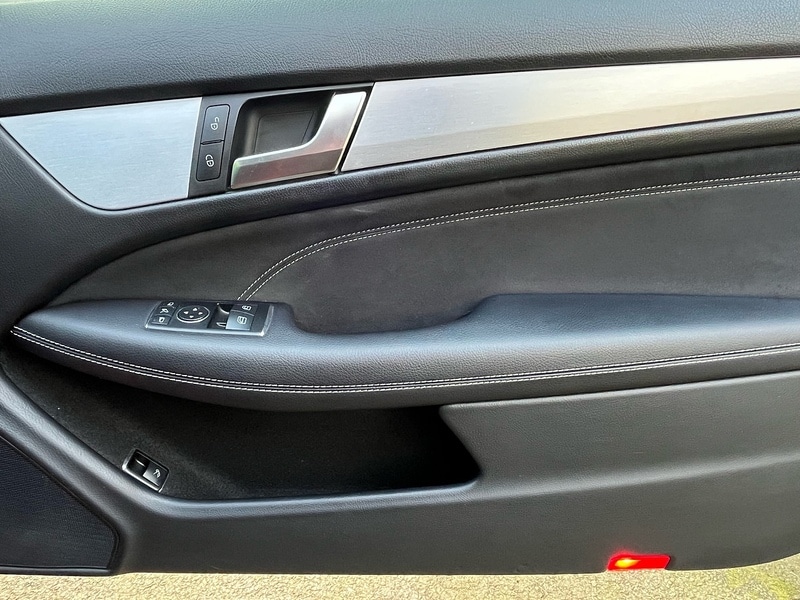 Used Mercedes-Benz C Class 2014 for sale - 78069495: Photo 18