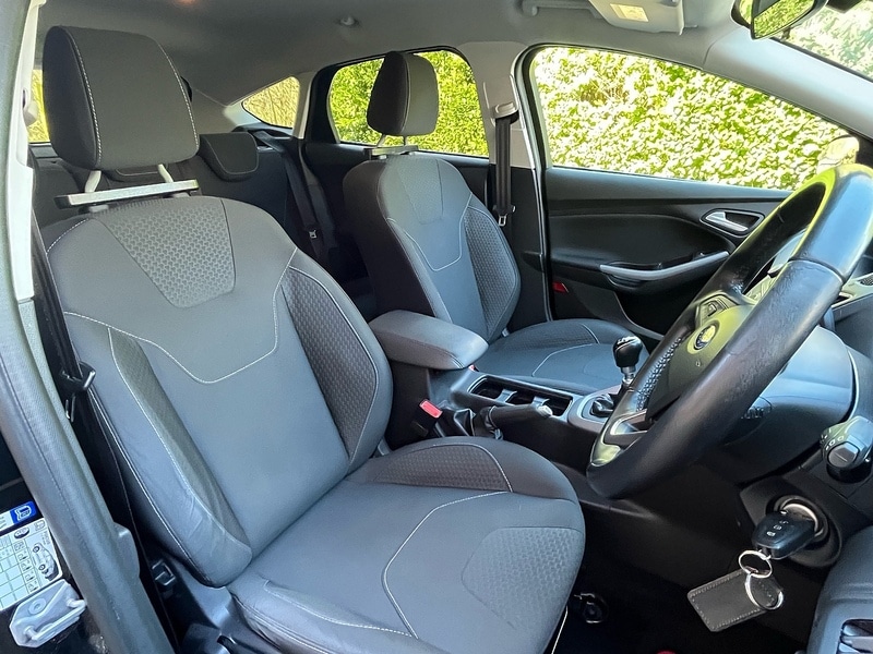 Used Ford Focus 2015 for sale - 78069555: Photo 12